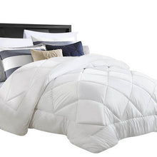 Load image into Gallery viewer, Giselle Bedding 800GSM Microfibre Bamboo Quilt - SUPER KING SIZE