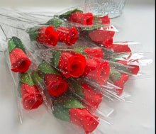 Load image into Gallery viewer, Single Red Artificial Roses