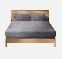 Cargar imagen en el visor de la galería, Flannel Fitted Sheet Bed Set