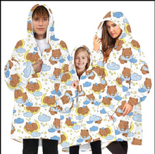 Laden Sie das Bild in den Galerie-Viewer, Oversized Assorted Printed Adults &amp; Kids Plush Sherpa Hoodies With Front Pockets