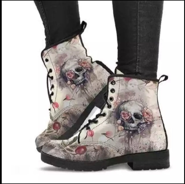 Womens NEW HOT Autumn/Winter Fashion Lace-up/High-Top Boots