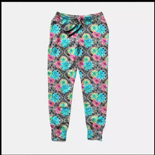 Load image into Gallery viewer, Ladies 2021 New Style Streetwear Joggers - Aztec Print