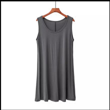 Laden Sie das Bild in den Galerie-Viewer, Womens Oversized Casual Solid Colours Top/Nightie/Sleepwear