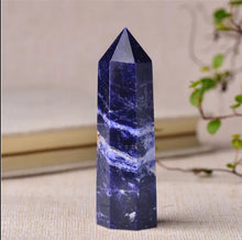 Cargar imagen en el visor de la galería, 1 Piece Natural Tower Crystal
