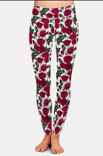 Laden Sie das Bild in den Galerie-Viewer, Ladies Beautiful Red Rose Flowers Printed Leggings