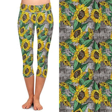 Laden Sie das Bild in den Galerie-Viewer, Ladies Fashion Sunflower Design Digital Printed Capri Leggings