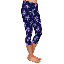 Load image into Gallery viewer, Womens Purple Floral Printed Capri Leggings
