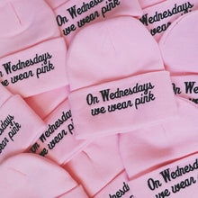 Laden Sie das Bild in den Galerie-Viewer, New Winter Womens Pink Beanies