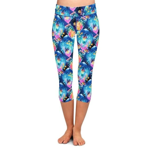 Womens Beautiful Fireflies In Jars Capri Leggings