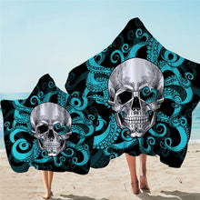 Laden Sie das Bild in den Galerie-Viewer, Adults &amp; Kids Floral Skull Hooded Microfiber Towels