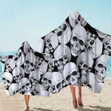 Laden Sie das Bild in den Galerie-Viewer, Adults &amp; Kids Floral Skull Hooded Microfiber Towels