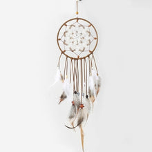 Cargar imagen en el visor de la galería, Beautifully Handmade Decorative Dream Catchers