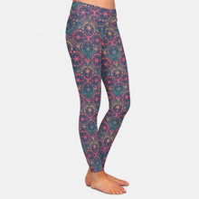 Laden Sie das Bild in den Galerie-Viewer, Ladies Aztec Prints Milk Silk Leggings