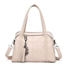 Carica l&#39;immagine nel visualizzatore di Gallery, Ladies Beautiful Leather Multi-Pocket Shoulder Handbags