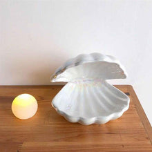 Charger l&#39;image dans la galerie, Gorgeous Ceramic Clam Shell Storage/Night Light