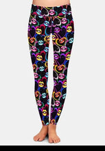 Laden Sie das Bild in den Galerie-Viewer, Ladies Sexy Coloured Lips Printed Leggings