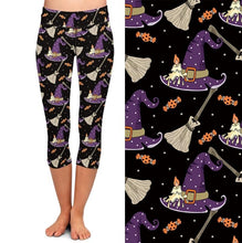 Load image into Gallery viewer, Ladies Witches Hats &amp; Broomsticks Printed Capri Leggings