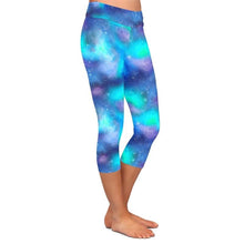 Load image into Gallery viewer, Ladies Gorgeous Blue Galaxy Patterned Capri Leggings