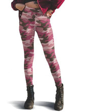 Load image into Gallery viewer, Ladies Fashion Pink Camouflage Printed Leggings