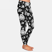 Laden Sie das Bild in den Galerie-Viewer, Ladies Gorgeous White Roses Printed Leggings