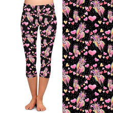 Load image into Gallery viewer, Ladies Fashion Party Unicorns &amp; Heart Balloons Printed Capri Leggings