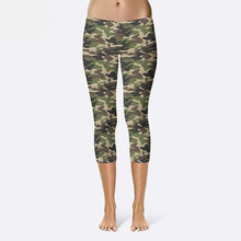 Charger l&#39;image dans la galerie, Ladies 3D Camo Printed Capri Leggings