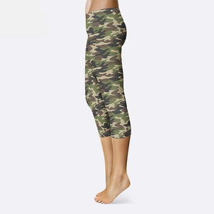 Ladies 3D Camo Printed Capri Leggings