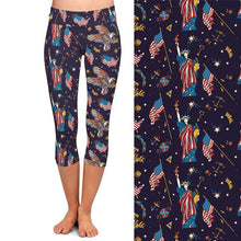 Charger l&#39;image dans la galerie, Ladies 3D American Flags &amp; Designs Printed Capri Leggings