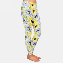 Cargar imagen en el visor de la galería, Ladies Beautiful Watercoloured Flower Printed Leggings