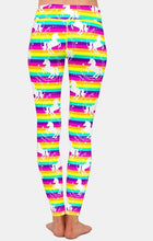 Laden Sie das Bild in den Galerie-Viewer, Ladies Cute Rainbows &amp; Unicorns Printed Leggings