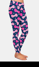 Cargar imagen en el visor de la galería, Ladies Beautiful Butterflies &amp; Flowers Printed Leggings