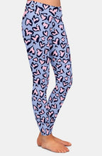 Cargar imagen en el visor de la galería, Ladies Beautiful Animal Printed Leggings