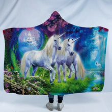 Laden Sie das Bild in den Galerie-Viewer, Assorted Rainbow Unicorn Patterned 3D Printed Plush Hooded Blankets