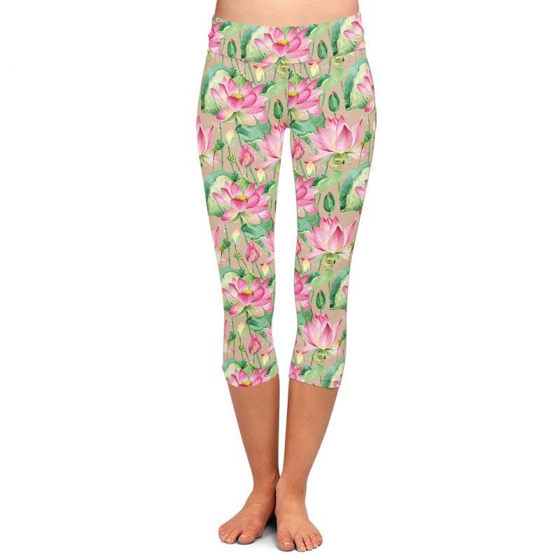 Ladies Beautiful Lotus Flowers Design Capri Leggings