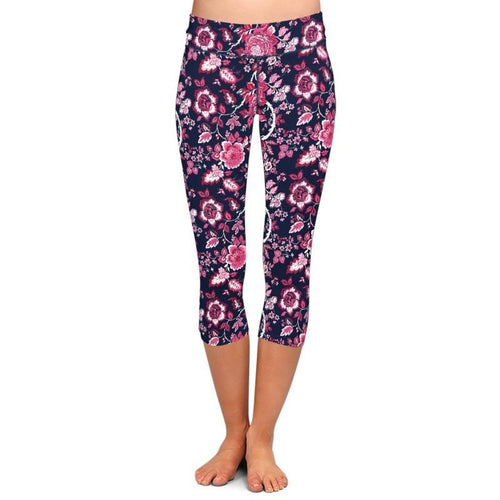 Ladies Beautiful Flowers Printed Capri Leggings