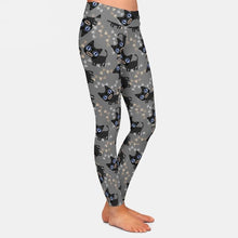 Carica l&#39;immagine nel visualizzatore di Gallery, Ladies Cute Black Cat &amp; Footprints Printed Leggings