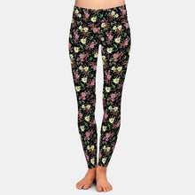 Carica l&#39;immagine nel visualizzatore di Gallery, Ladies Turkish Rose &amp; Indian Jasmin Printed Leggings