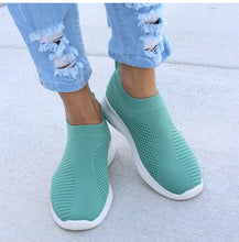 Carica l&#39;immagine nel visualizzatore di Gallery, Womens Knitted Sock Sneakers - Slip On Flat Shoes