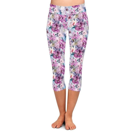 Ladies Beautiful Flowers Printed Capri Leggings