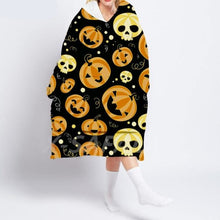 Laden Sie das Bild in den Galerie-Viewer, Spooky Halloween 3D Wearable Sherpa Oversized Hoodie