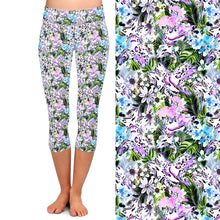 Load image into Gallery viewer, Ladies Assorted Floral Printed Capri Leggings