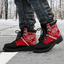 Laden Sie das Bild in den Galerie-Viewer, Womens Custom Design Red Paisley Fashion Boots