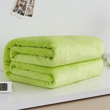 Load image into Gallery viewer, Super Soft Fleece Blanket Light Weight Solid Colours