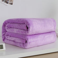 Charger l&#39;image dans la galerie, Super Soft Fleece Blanket Light Weight Solid Colours