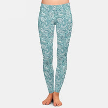 Load image into Gallery viewer, Ladies Cashew Flowers Printed Leggings